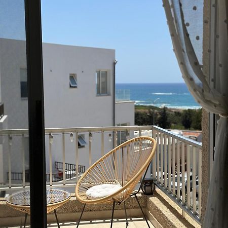 Sea View Apartment Near The Beach Pafos Zewnętrze zdjęcie