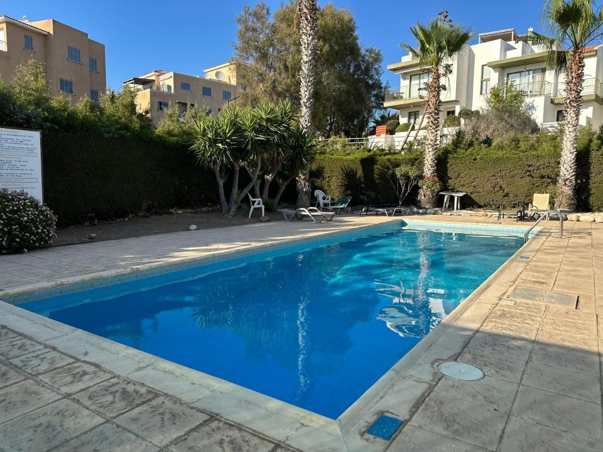 Sea View Apartment Near The Beach Pafos Zewnętrze zdjęcie