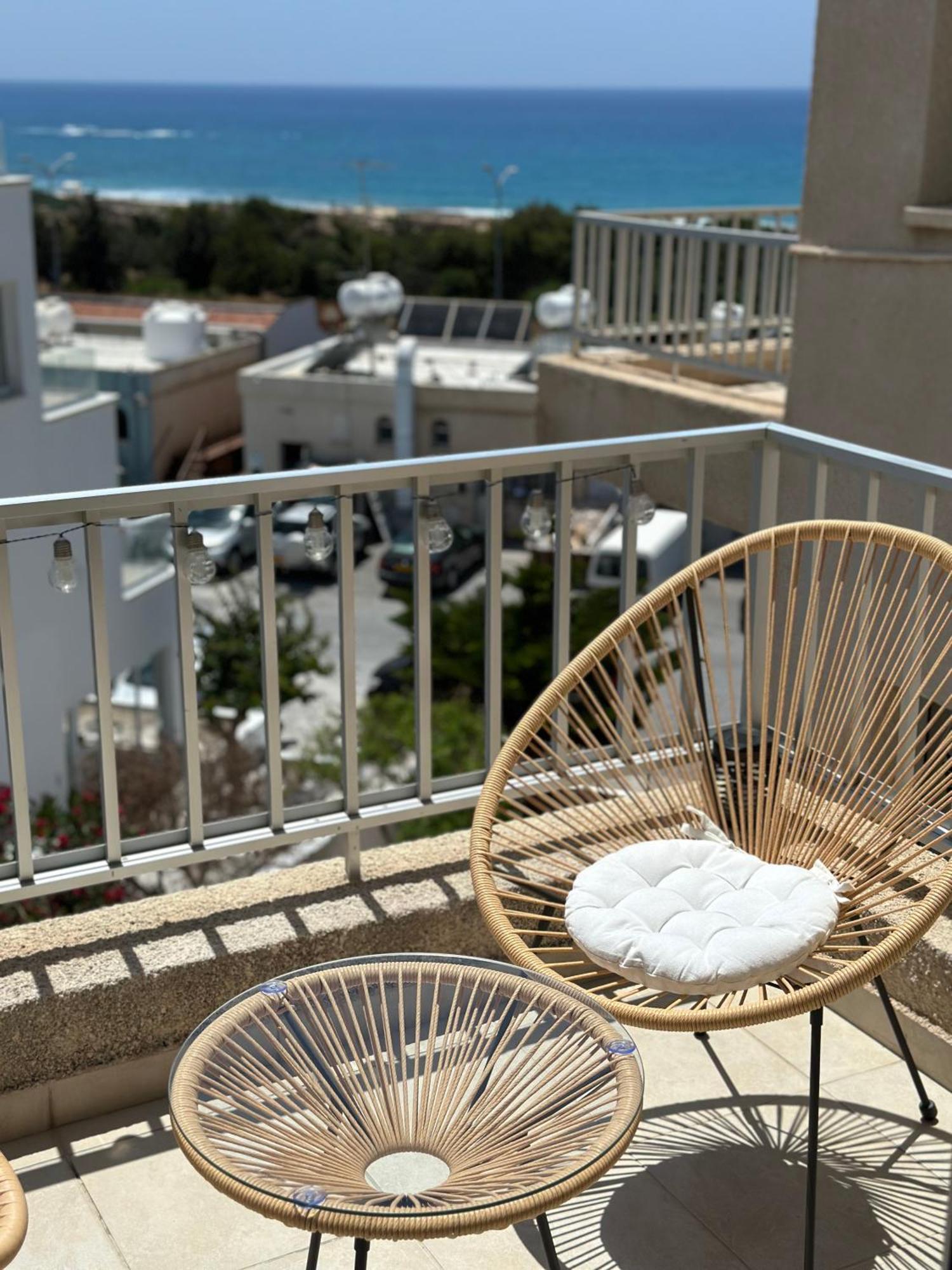 Sea View Apartment Near The Beach Pafos Zewnętrze zdjęcie